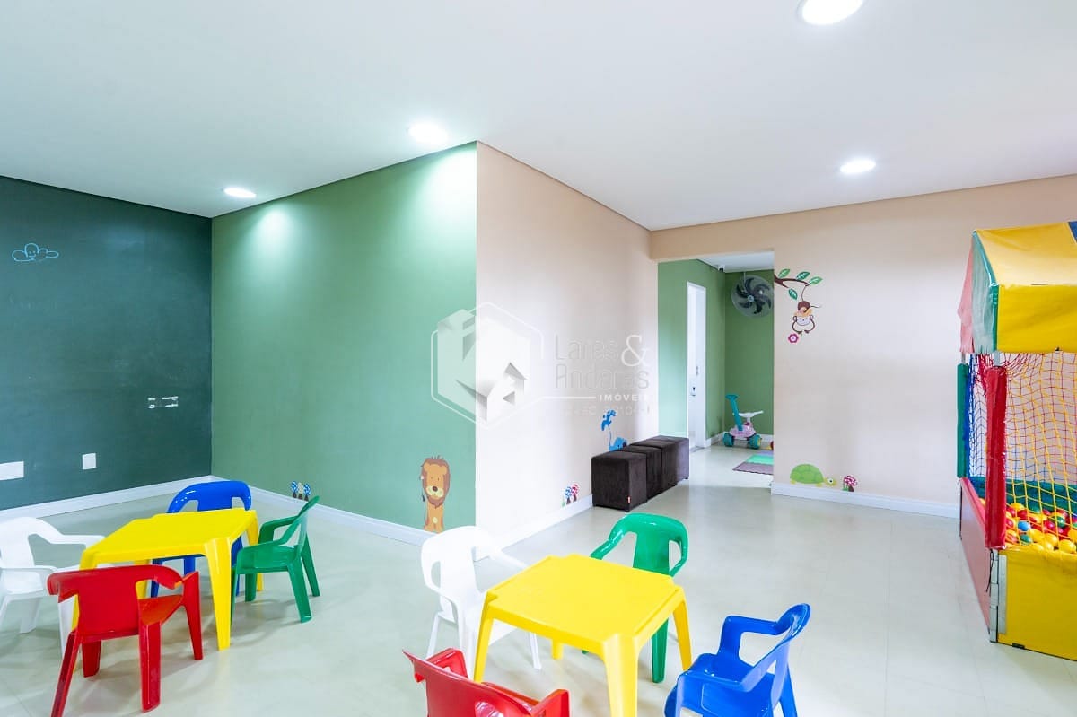 Apartamento à venda com 2 quartos, 62m² - Foto 23