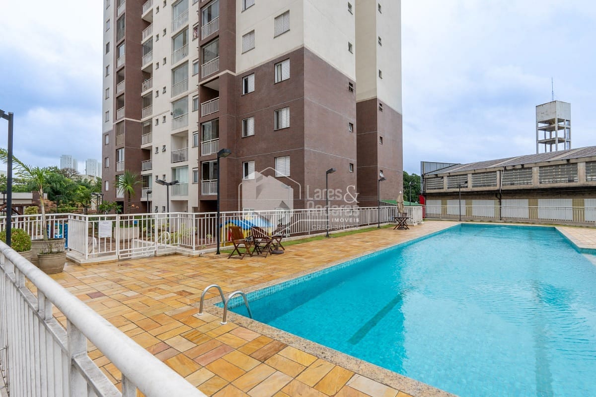 Apartamento à venda com 2 quartos, 62m² - Foto 31