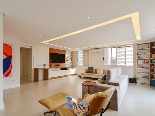 Apartamento com 204m² 2 quartos e 3 banheiros, à venda, no bairro Pinheiros em São Paulo