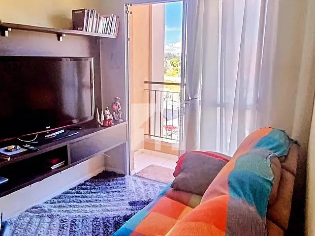 Apartamento com 50m² 2 quartos e 1 banheiro, à venda ou para alugar, no bairro Colônia em Jundiaí
