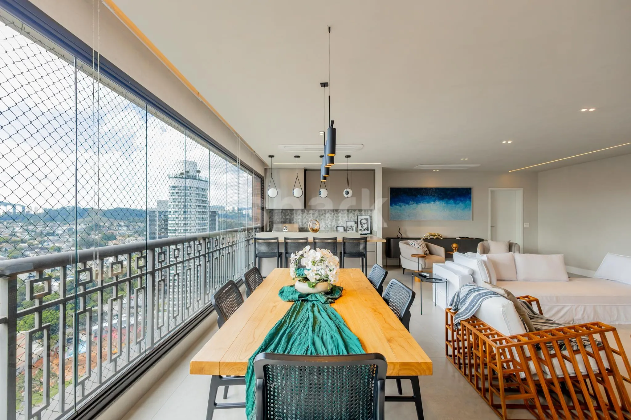 Apartamento em Green Valley Alphaville — foto 1