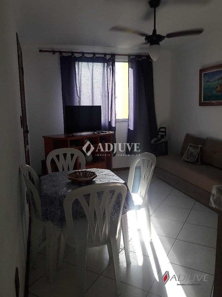 Apartamento à venda com 2 quartos, 10m² - Foto 8