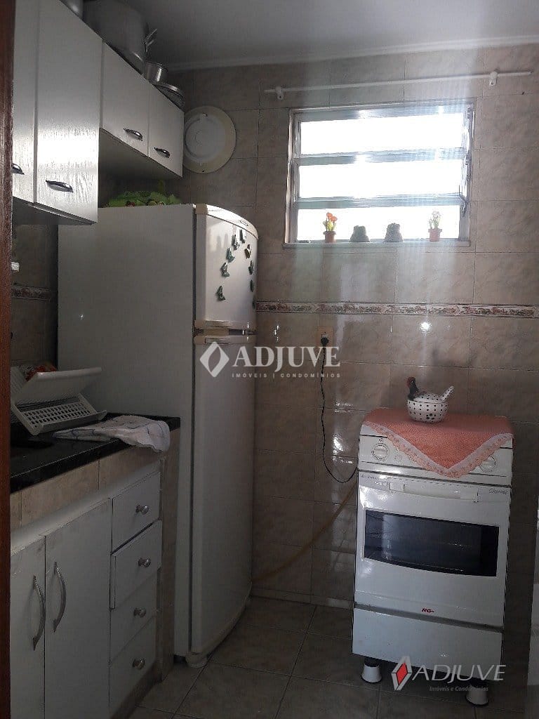 Apartamento à venda com 2 quartos, 10m² - Foto 14