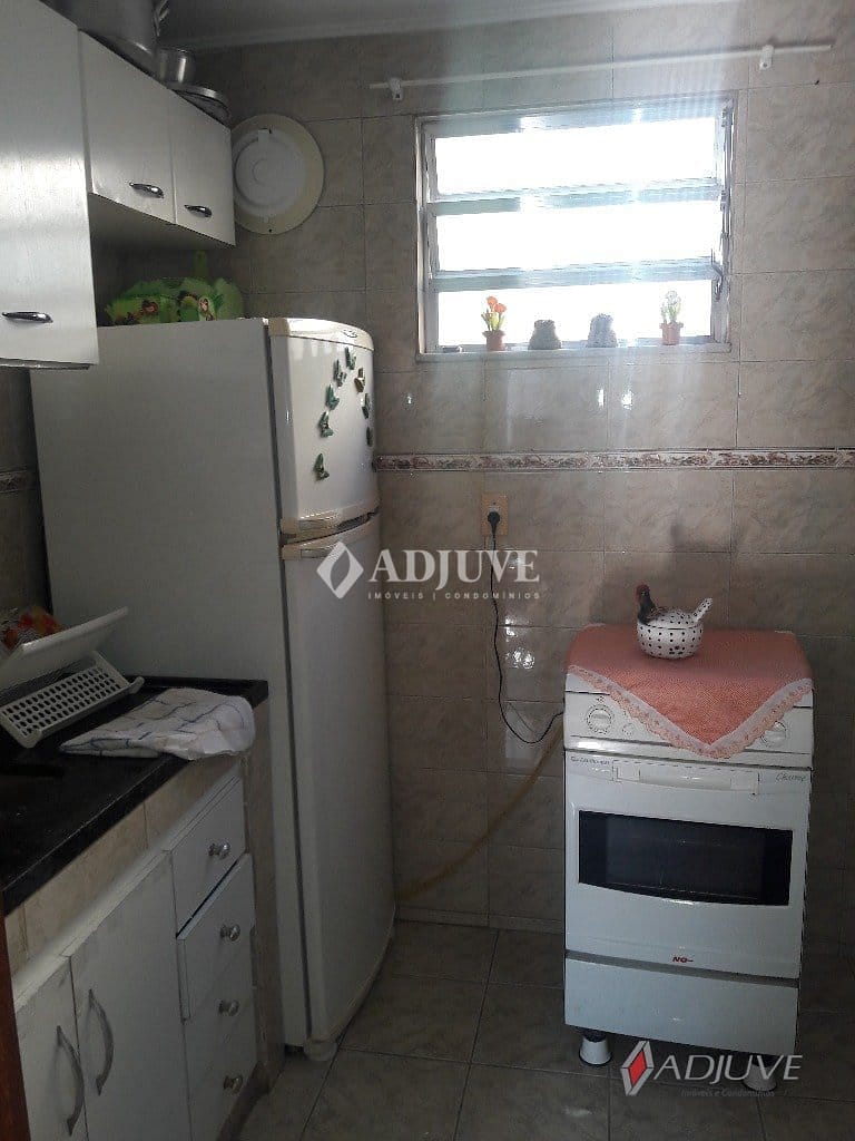 Apartamento à venda com 2 quartos, 10m² - Foto 15