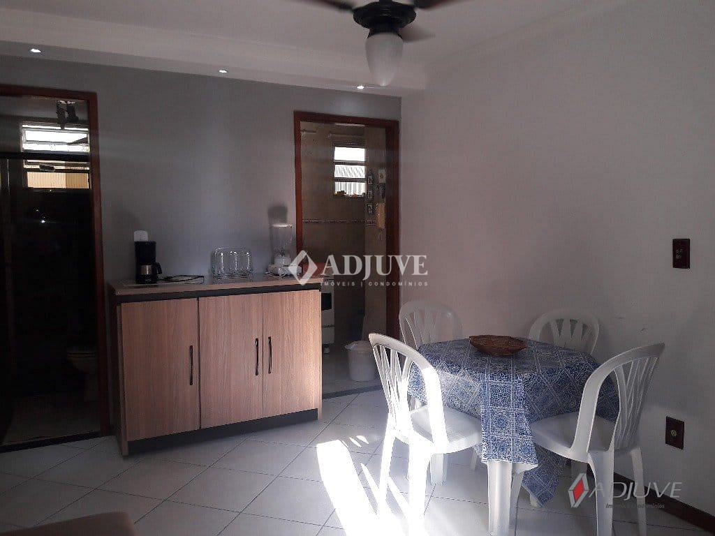 Apartamento à venda com 2 quartos, 10m² - Foto 9