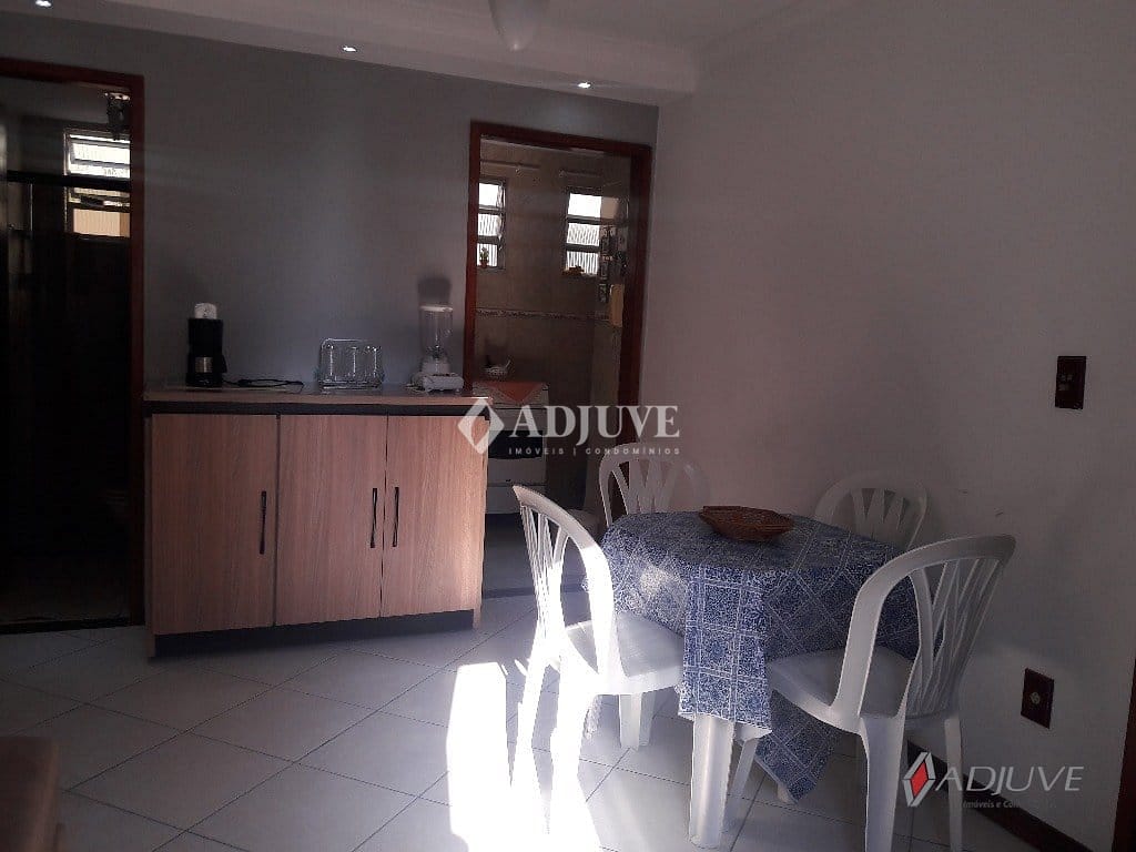 Apartamento à venda com 2 quartos, 10m² - Foto 10