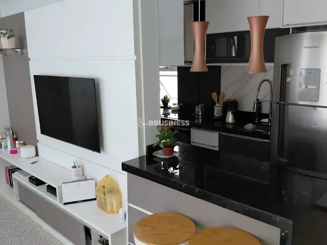 Apartamento 2 quartos e 1 banheiro, à venda, no bairro Vila São Francisco em Hortolândia