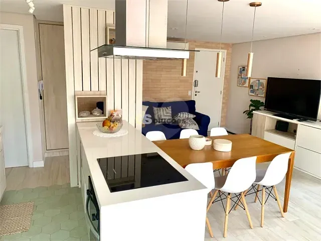 Apartamento 2 quartos e 2 banheiros, à venda, no bairro Alto da Lapa em São Paulo