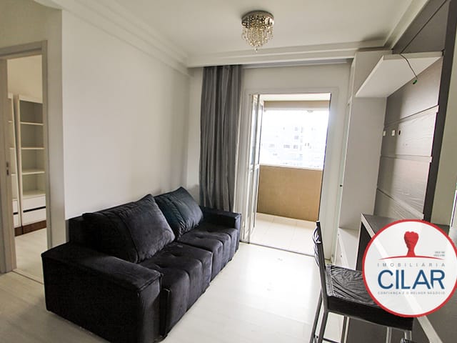 Apartamento 2 quartos e 2 banheiros, para alugar, no bairro Pinheirinho em Curitiba