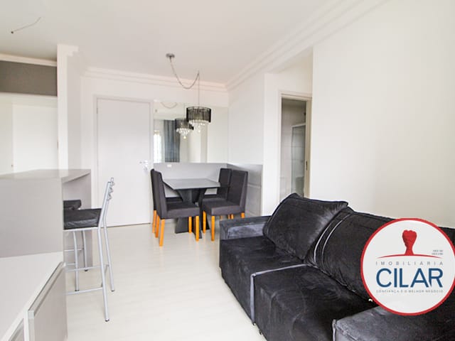 Apartamento 2 quartos e 2 banheiros, para alugar, no bairro Pinheirinho em Curitiba