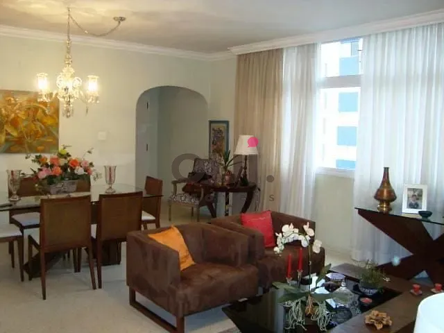 Apartamento 3 quartos e 3 banheiros, à venda, no bairro Itaim Bibi em São Paulo