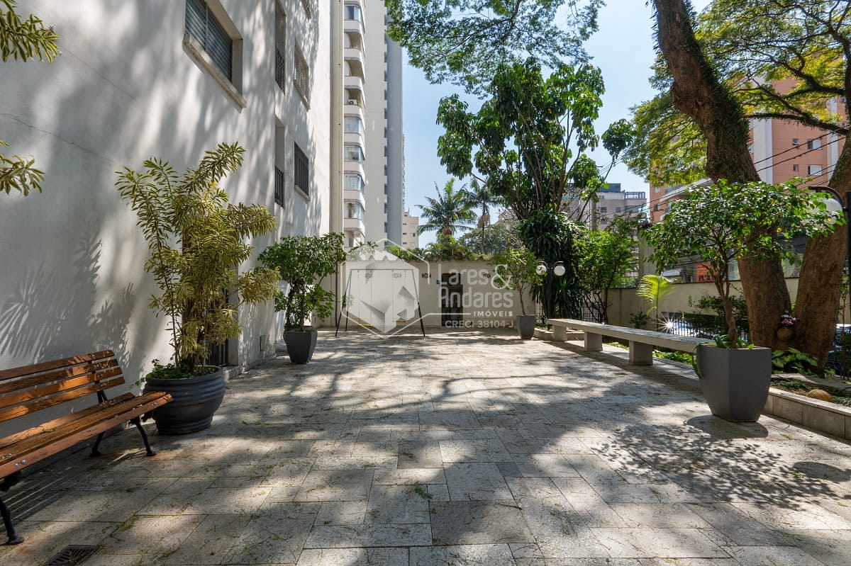 Apartamento à venda com 2 quartos, 66m² - Foto 30