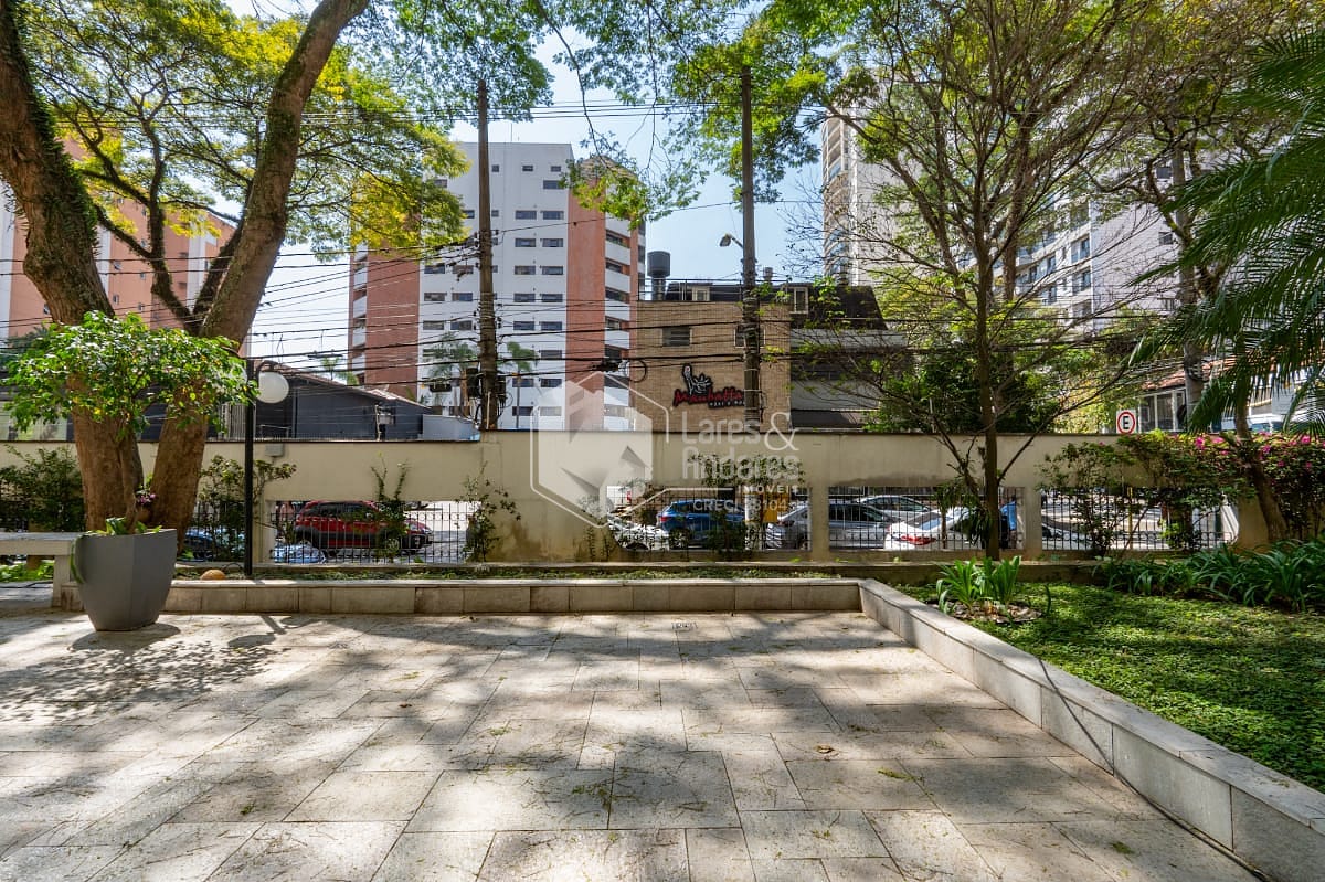 Apartamento à venda com 2 quartos, 66m² - Foto 28