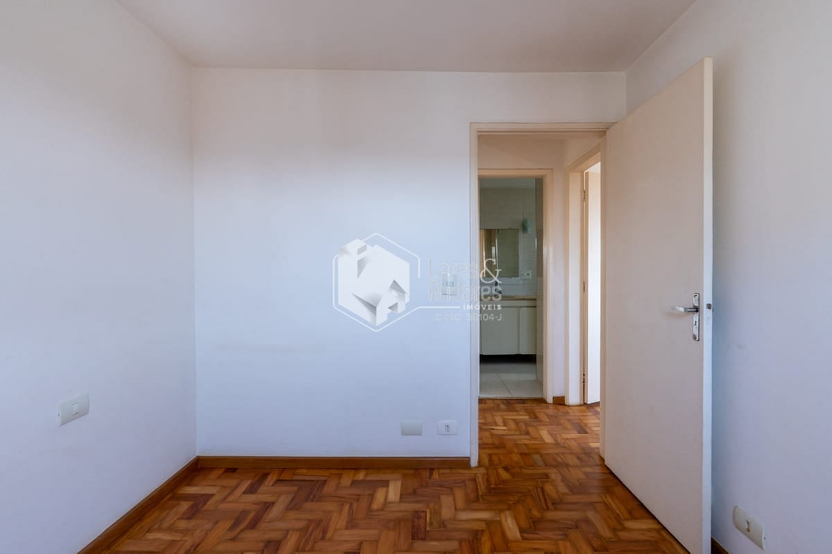 Apartamento à venda com 2 quartos, 66m² - Foto 14