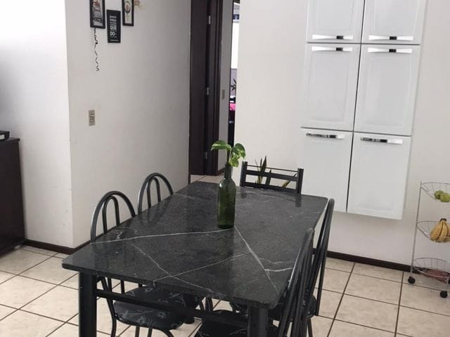Apartamento com 88m² 3 quartos e 2 banheiros, à venda, no bairro Centro em Londrina