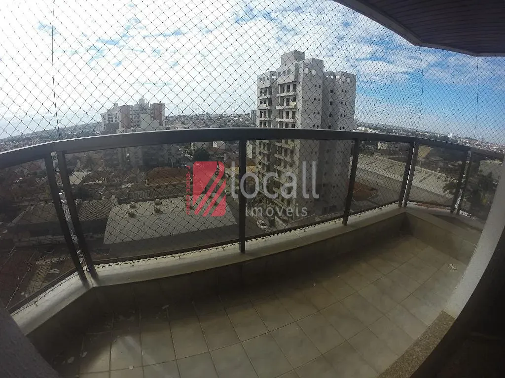 Apartamento com 3 quartos à venda, 130m² — foto 9 de 20