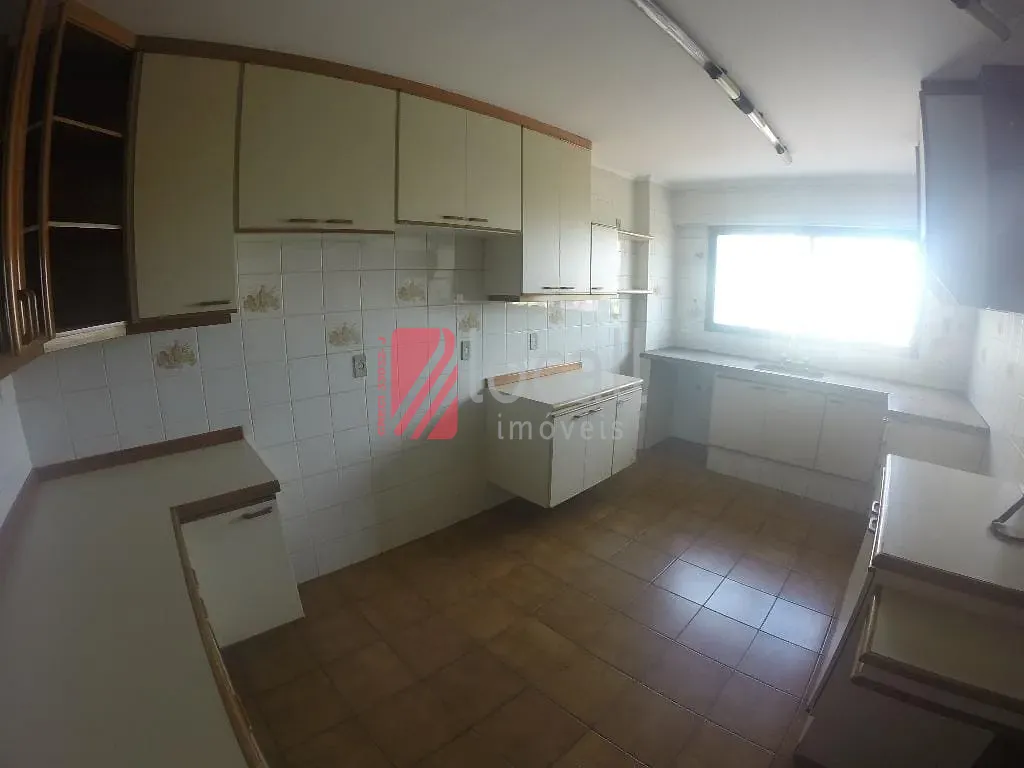 Apartamento com 3 quartos à venda, 130m² — foto 7 de 20