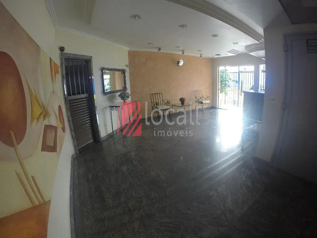 Apartamento com 3 quartos à venda, 130m² — foto 2 de 20