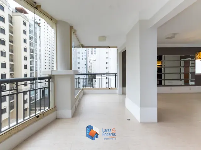 Apartamento com 198m² 3 quartos e 3 banheiros, à venda, no bairro Brooklin em São Paulo