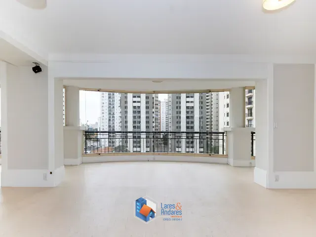 Apartamento com 198m² 3 quartos e 3 banheiros, à venda, no bairro Brooklin em São Paulo