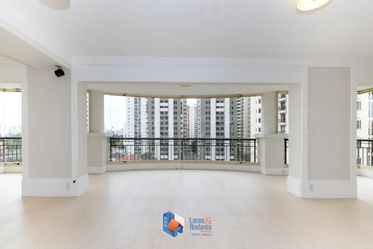 Apartamento, 3 quartos, 198 m² - Foto 2
