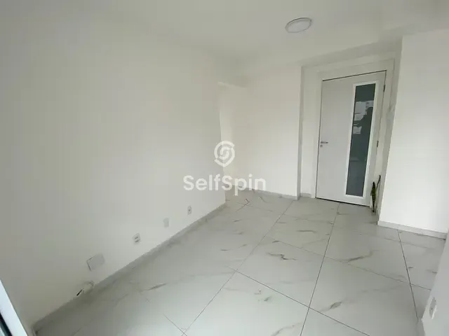 Apartamento 1 quarto e 1 banheiro, para alugar, no bairro Santa Rosa em Niterói
