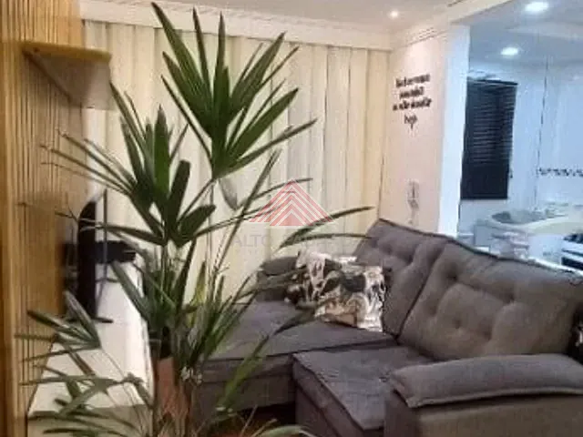 Apartamento 2 quartos e 1 banheiro, à venda, no bairro Jardim Guapituba em Mauá