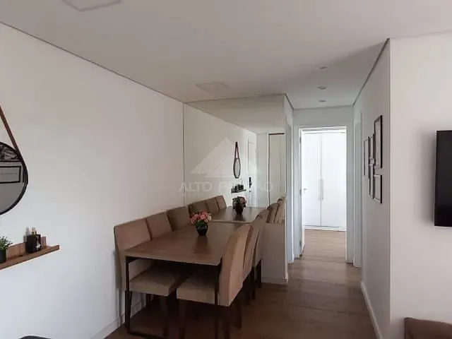 Apartamento 2 quartos e 1 banheiro, à venda, no bairro Vila Noêmia em Mauá