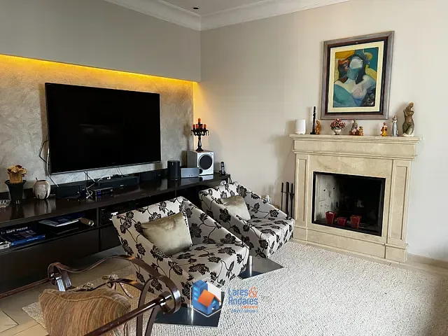 Apartamento com 313m² 4 quartos e 6 banheiros, à venda, no bairro Moema em São Paulo