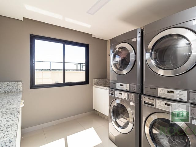 Apartamento 1 quarto e 1 banheiro, para alugar, no bairro Bacacheri em Curitiba