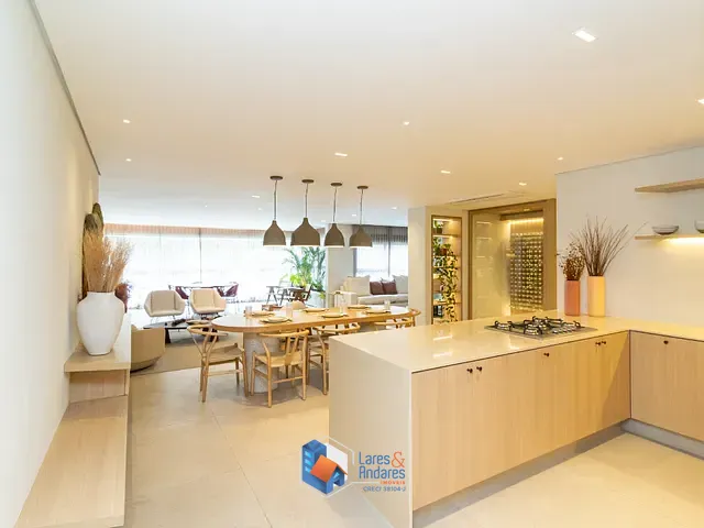 Apartamento com 7000m² 4 quartos e 5 banheiros, à venda, no bairro Jardim Vitória Régia em São Paulo
