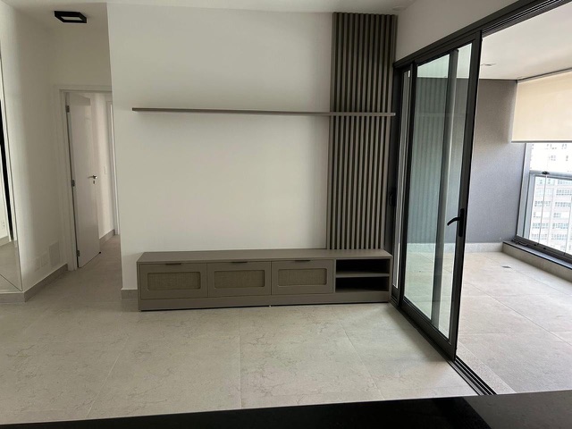Apartamento com 95m² 2 quartos e 3 banheiros, para alugar, no bairro Alphaville Centro Industrial e Empresarial/Alphaville. em Barueri