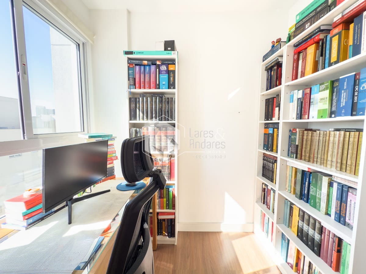 Apartamento à venda com 2 quartos, 61m² - Foto 21