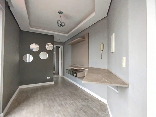 Apartamento 1 quarto e 1 banheiro, para alugar, no bairro Portão em Curitiba