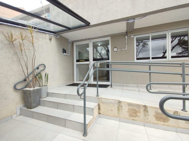 Apartamento 1 quarto e 1 banheiro, para alugar, no bairro Portão em Curitiba