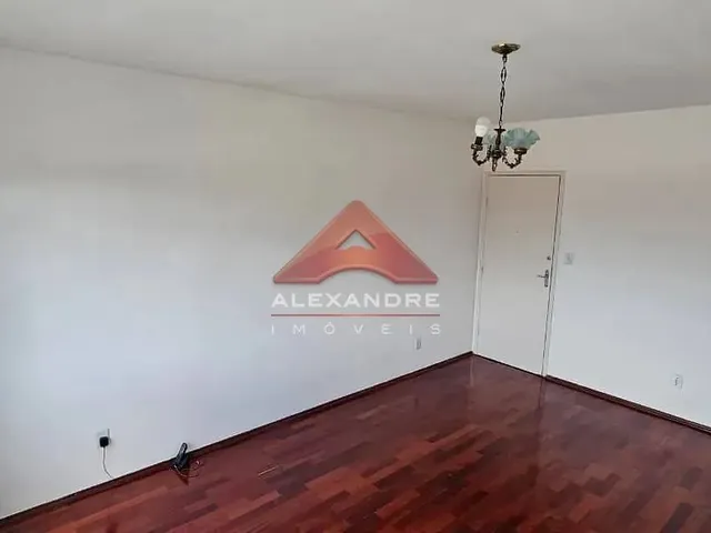 Apartamento com 10m² 3 quartos e 2 banheiros, para alugar, no bairro Jardim São Dimas em São José Dos Campos