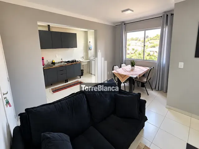 Apartamento 2 quartos e 1 banheiro, para alugar, no bairro Uvaranas em Ponta Grossa