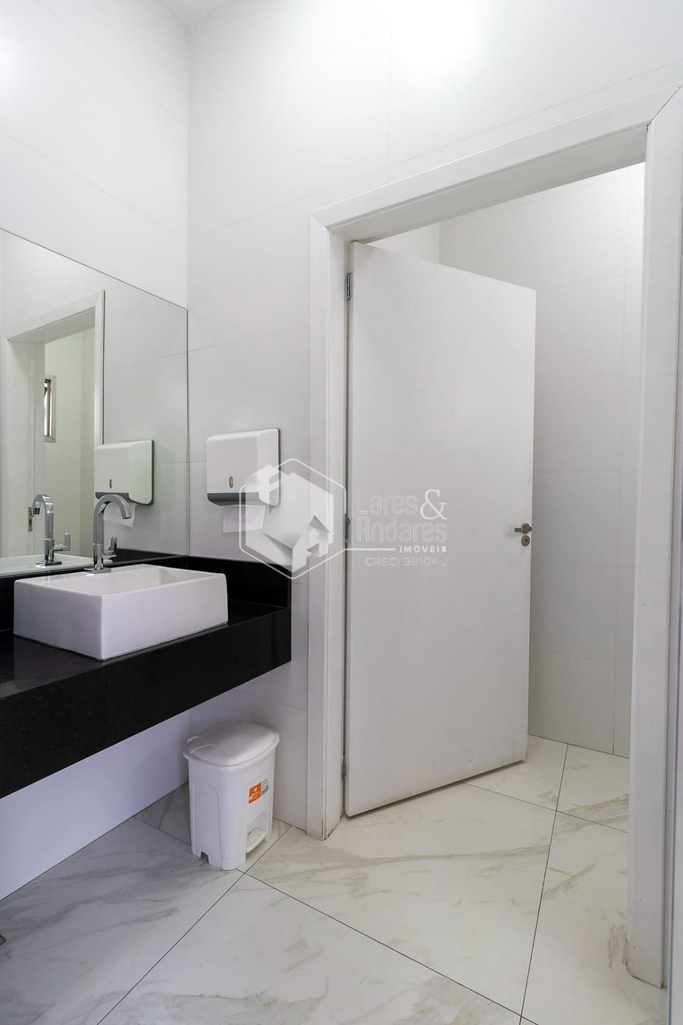 Apartamento à venda com 3 quartos, 98m² - Foto 48