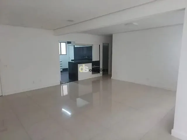 Apartamento 2 quartos e 2 banheiros, à venda ou para alugar, no bairro Jardim Paulista em São Paulo