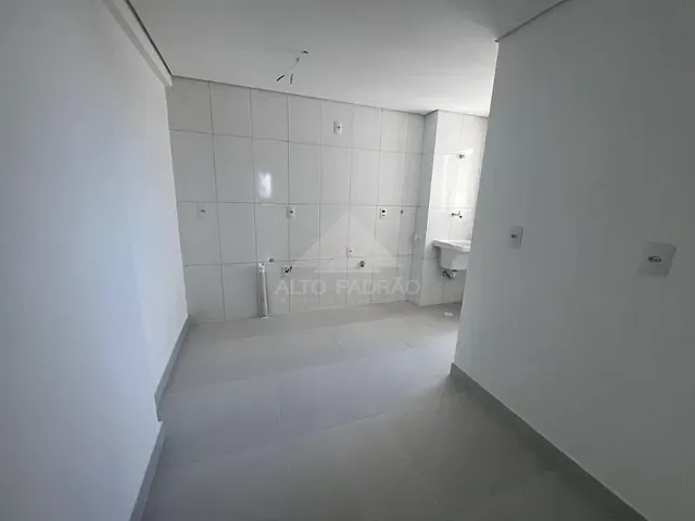 Apartamento com 76m² 3 quartos e 1 banheiro, para alugar, no bairro Vila Guarani em Mauá