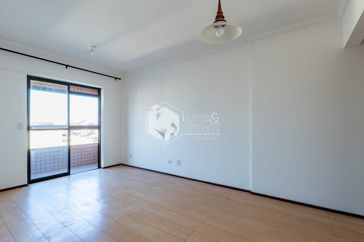 Apartamento à venda com 3 quartos, 74m² - Foto 2