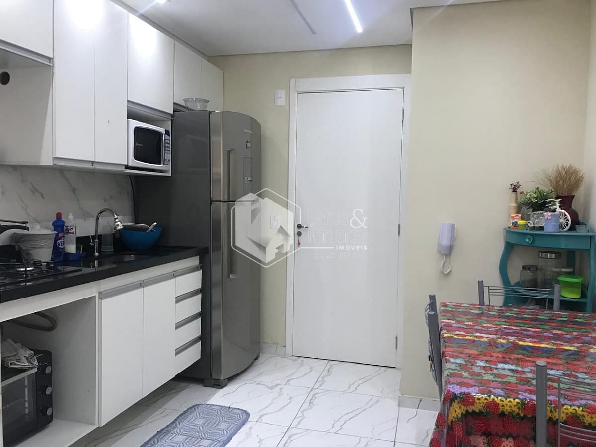 Apartamento à venda com 2 quartos, 40m² - Foto 5