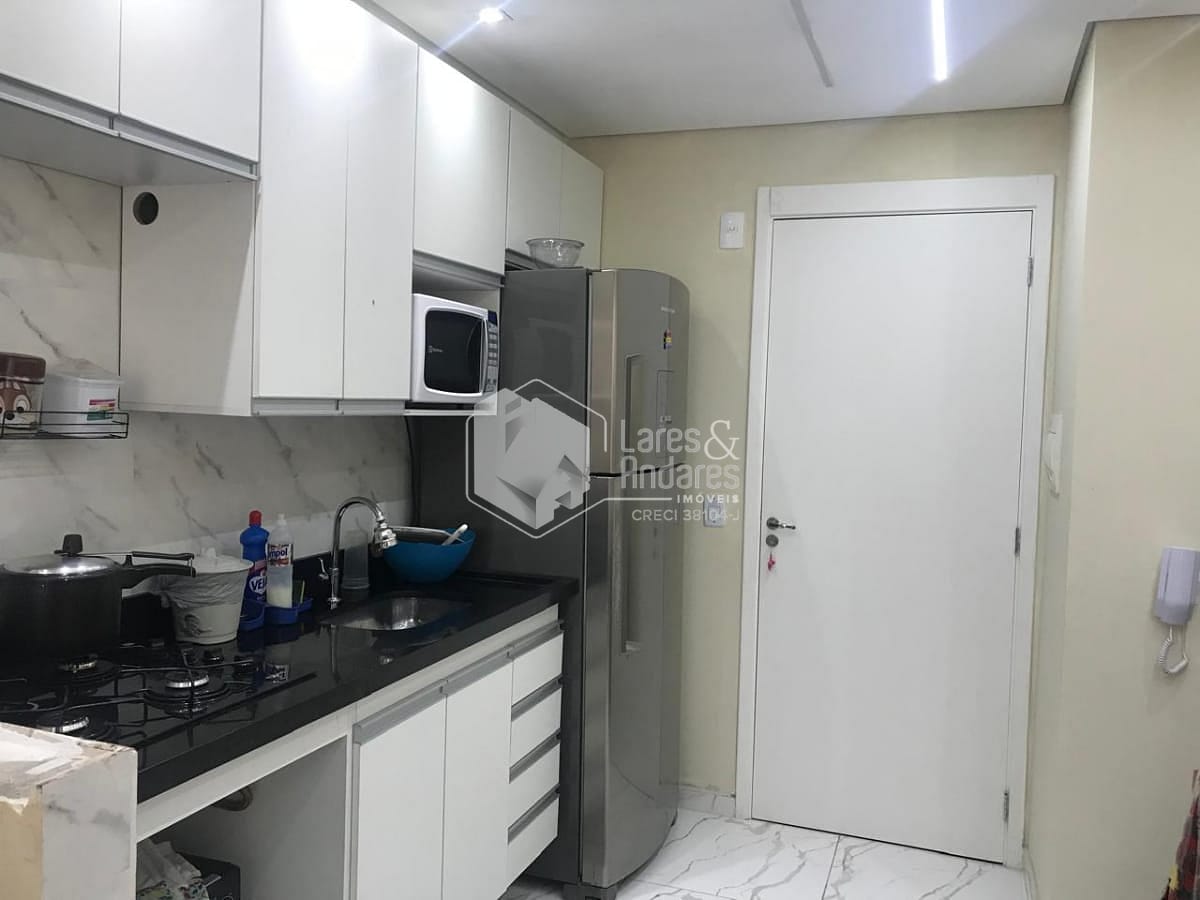 Apartamento à venda com 2 quartos, 40m² - Foto 4