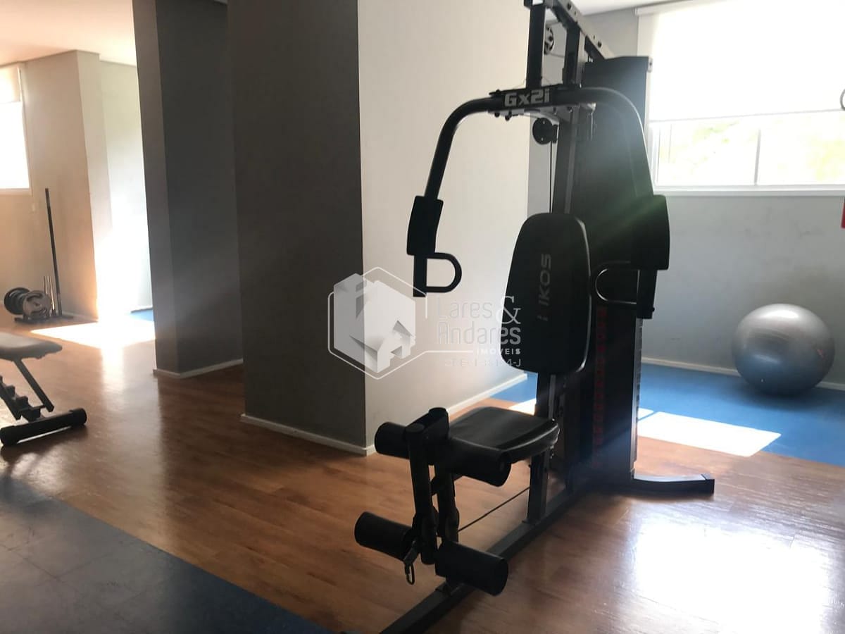 Apartamento à venda com 2 quartos, 40m² - Foto 17