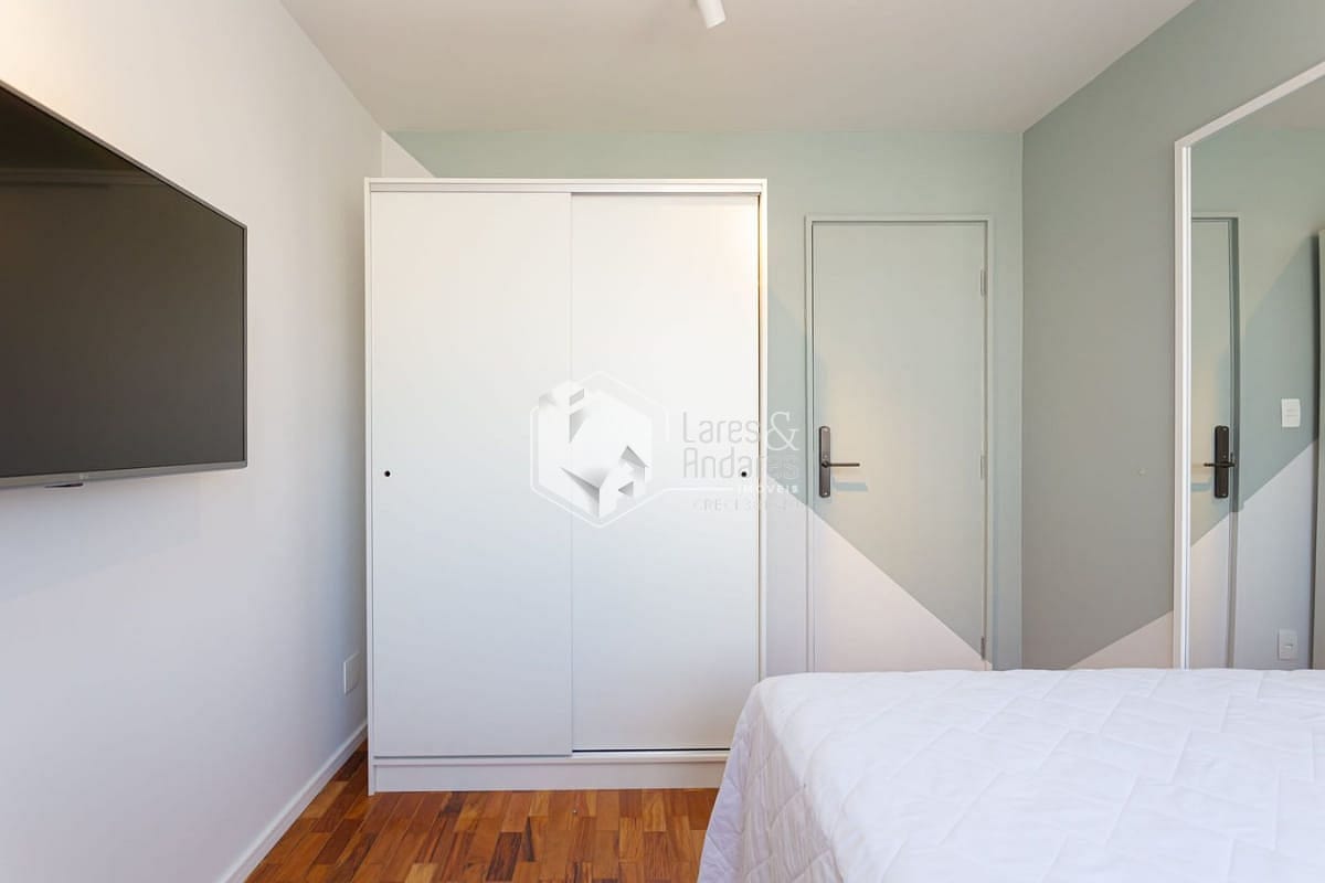 Apartamento à venda com 4 quartos, 90m² - Foto 7