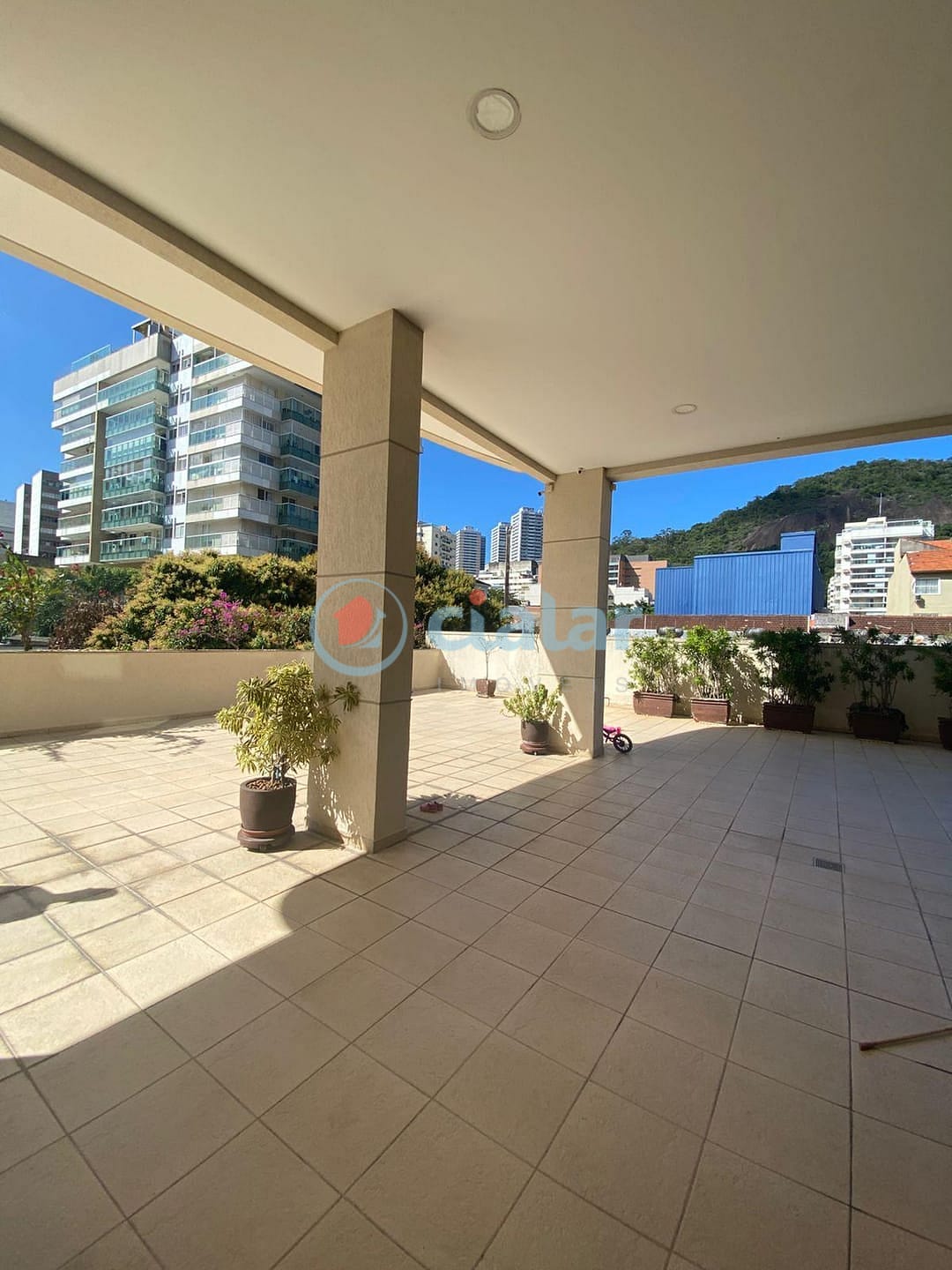 Apartamento para alugar com 3 quartos, 115m² - Foto 45