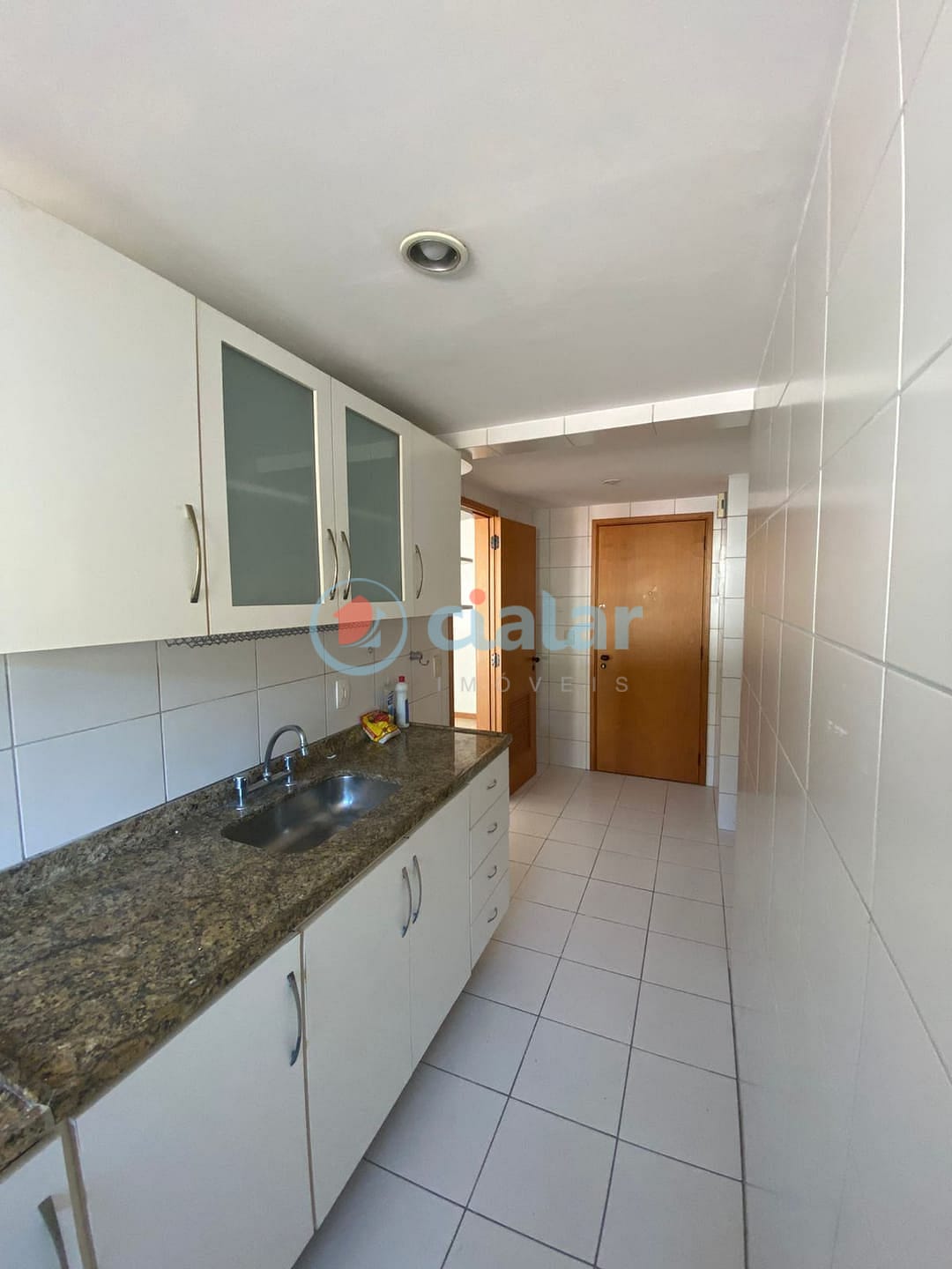 Apartamento para alugar com 3 quartos, 115m² - Foto 32