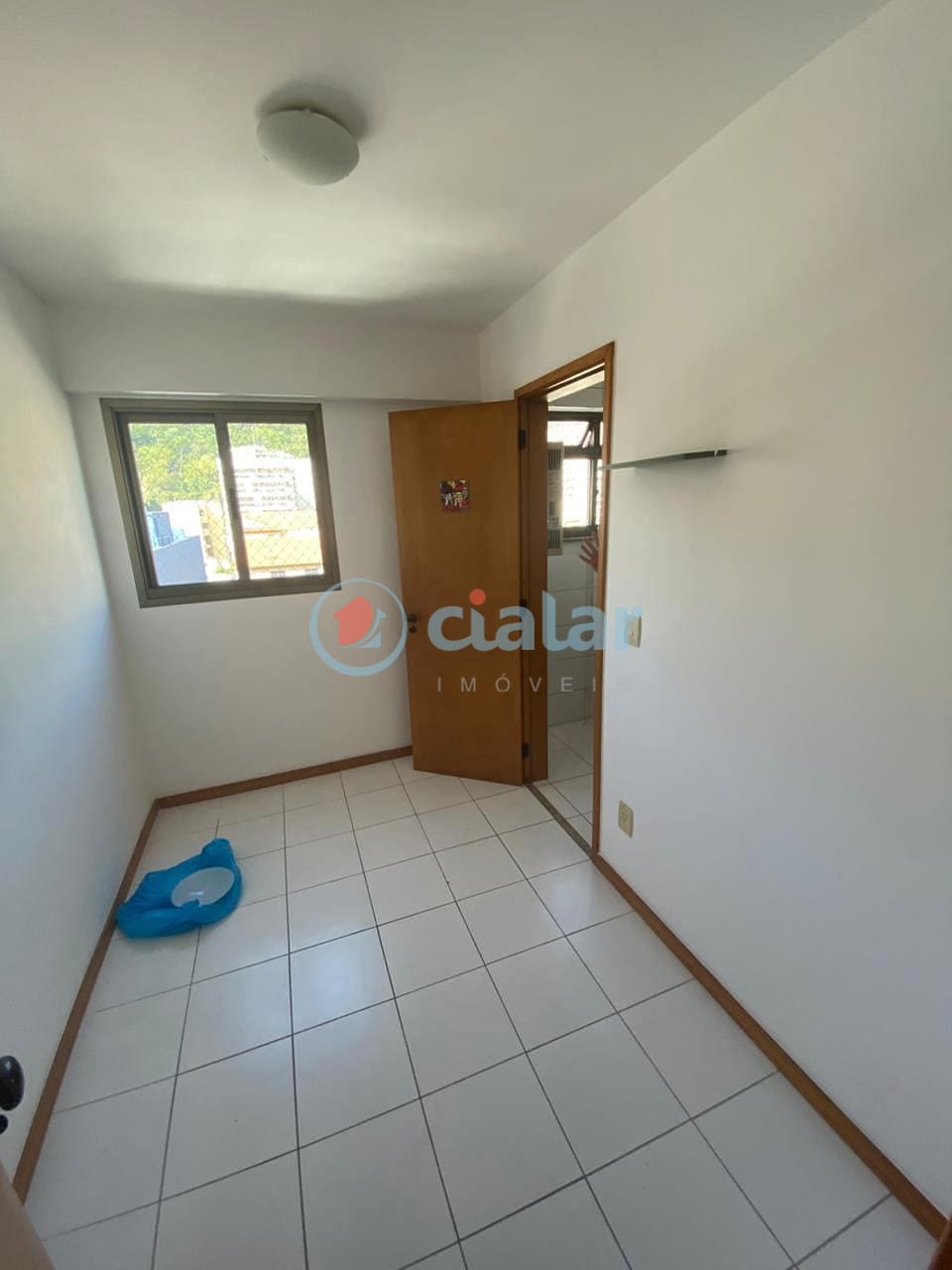 Apartamento para alugar com 3 quartos, 115m² - Foto 41