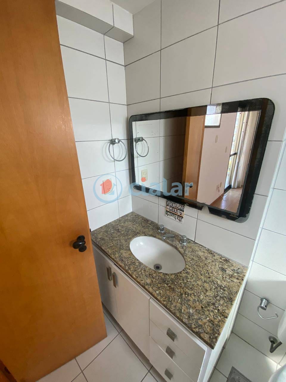Apartamento para alugar com 3 quartos, 115m² - Foto 30