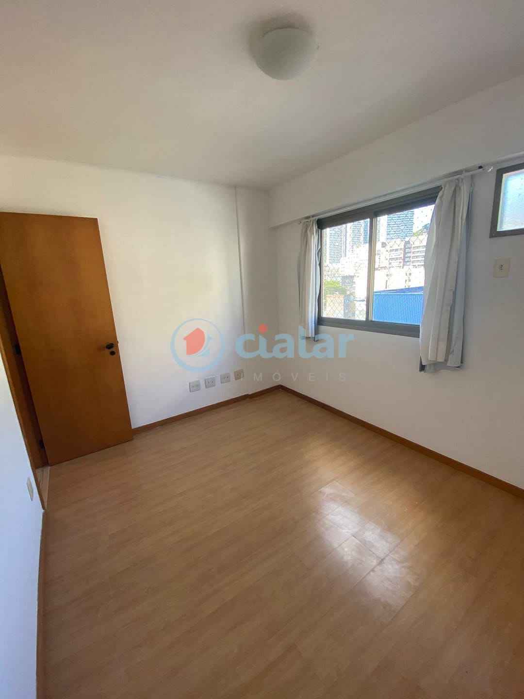 Apartamento para alugar com 3 quartos, 115m² - Foto 19